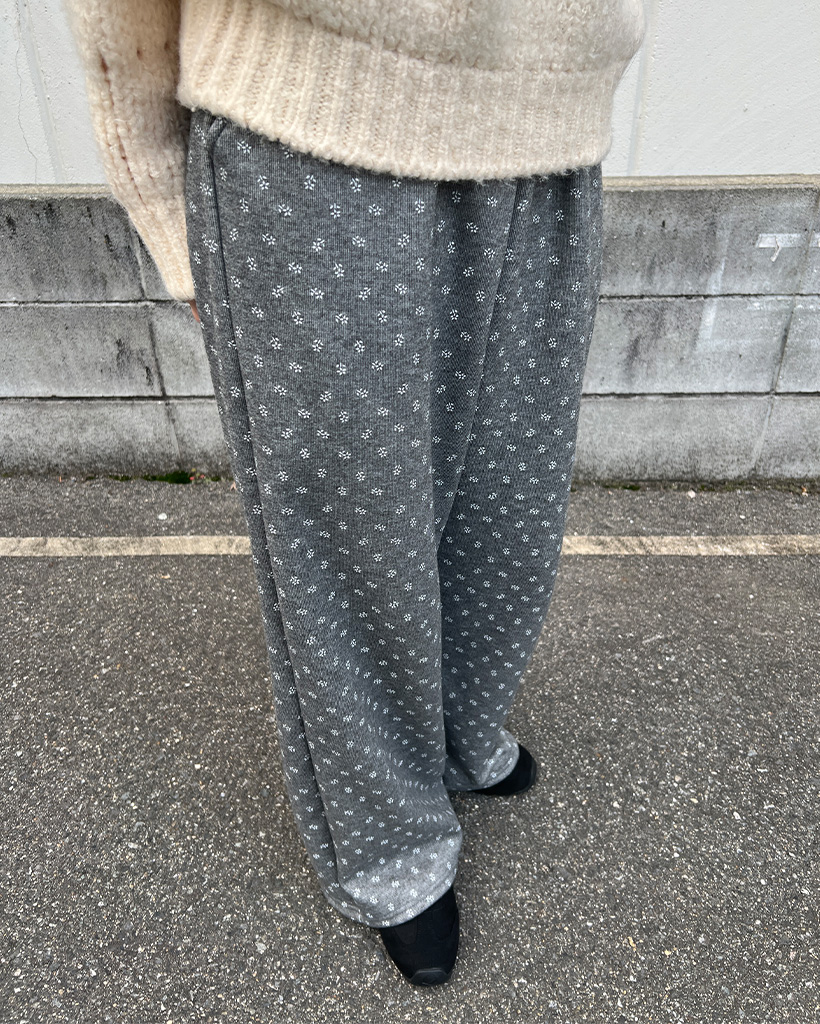 フラワーポイントウエストゴムパンツ