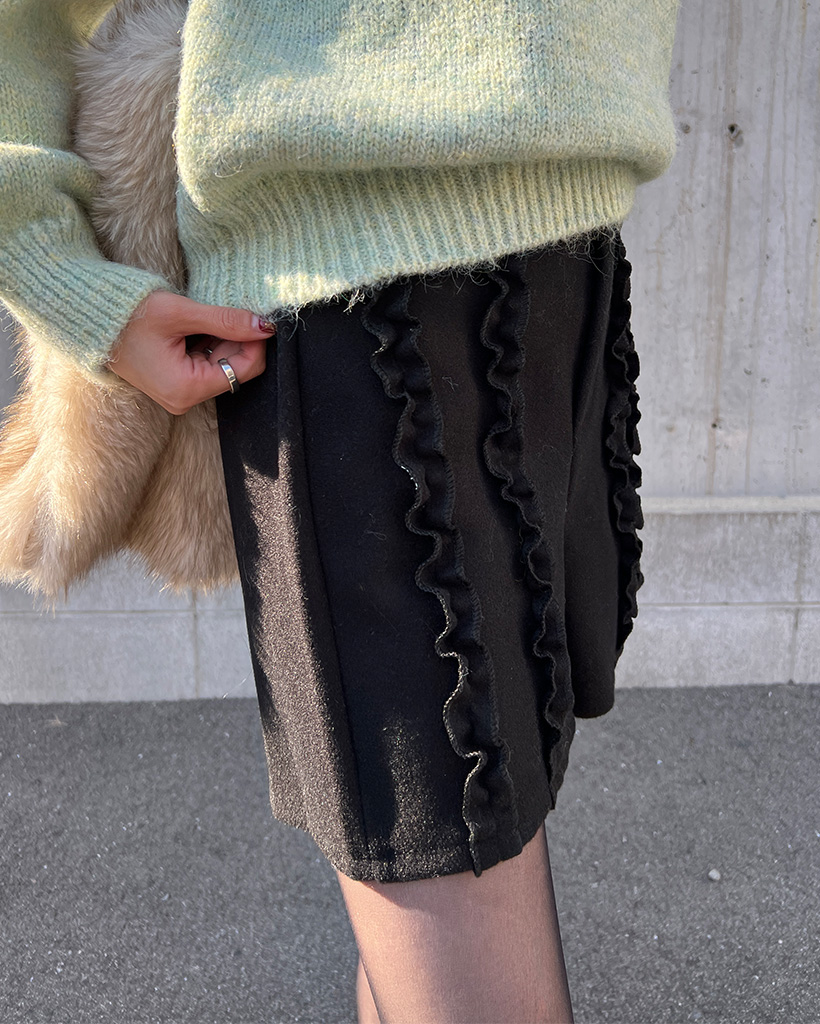 フリルポイントショートパンツ