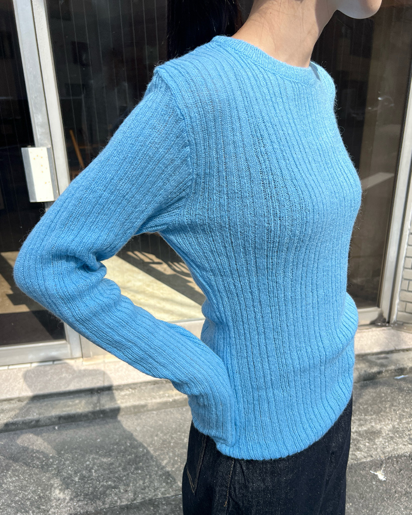 モヘアラウンドスリムフィード長袖ニット