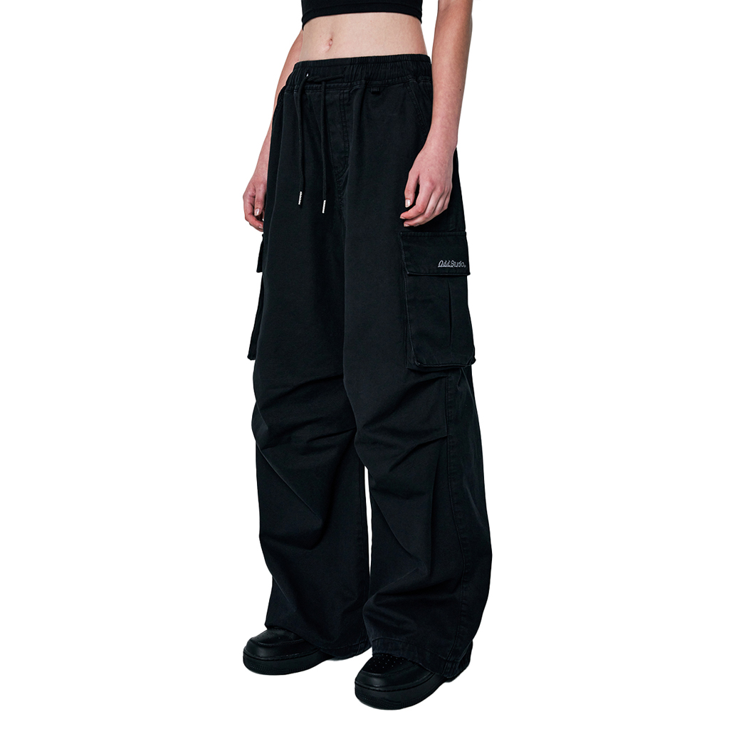 Diagonal cut Stitch Shirring Pants - BLACK | ファッション