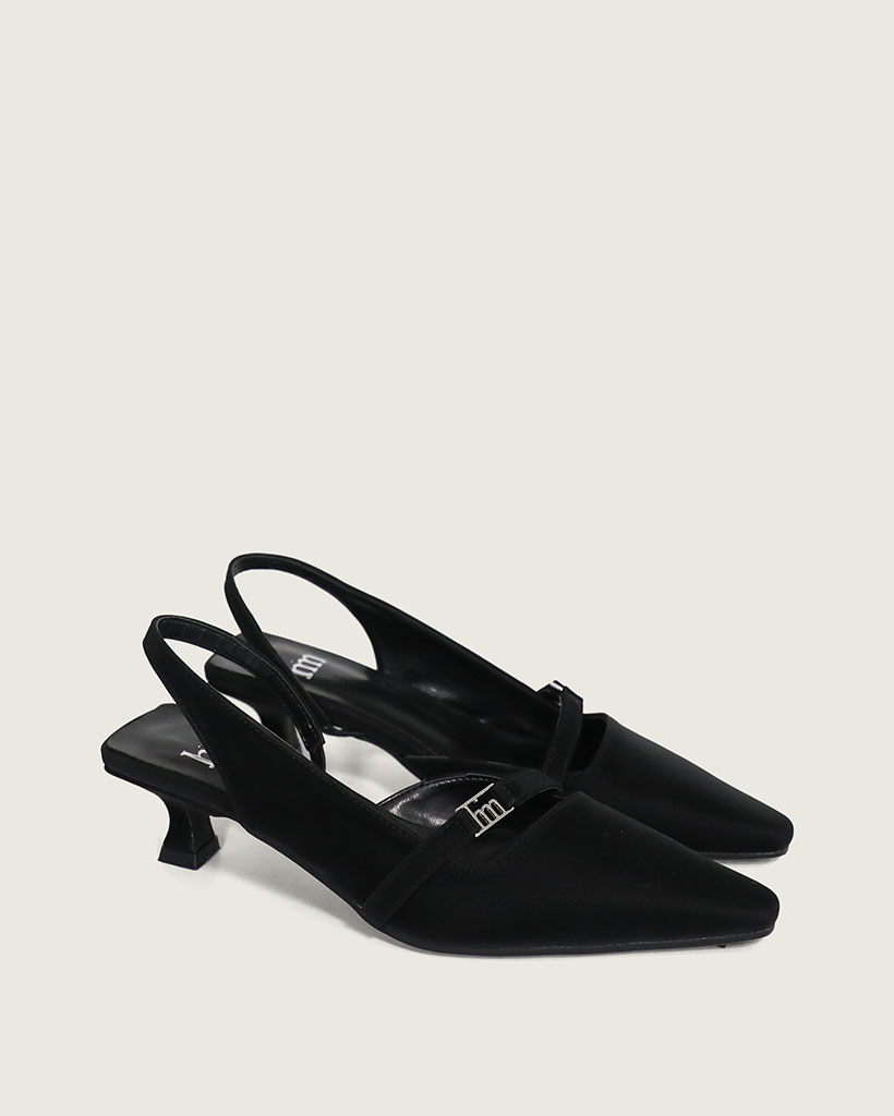 【4色展開】ヒアムロゴポイント甲ストラップポイントスリングバック/2025 AW NEW COLLECTION/black