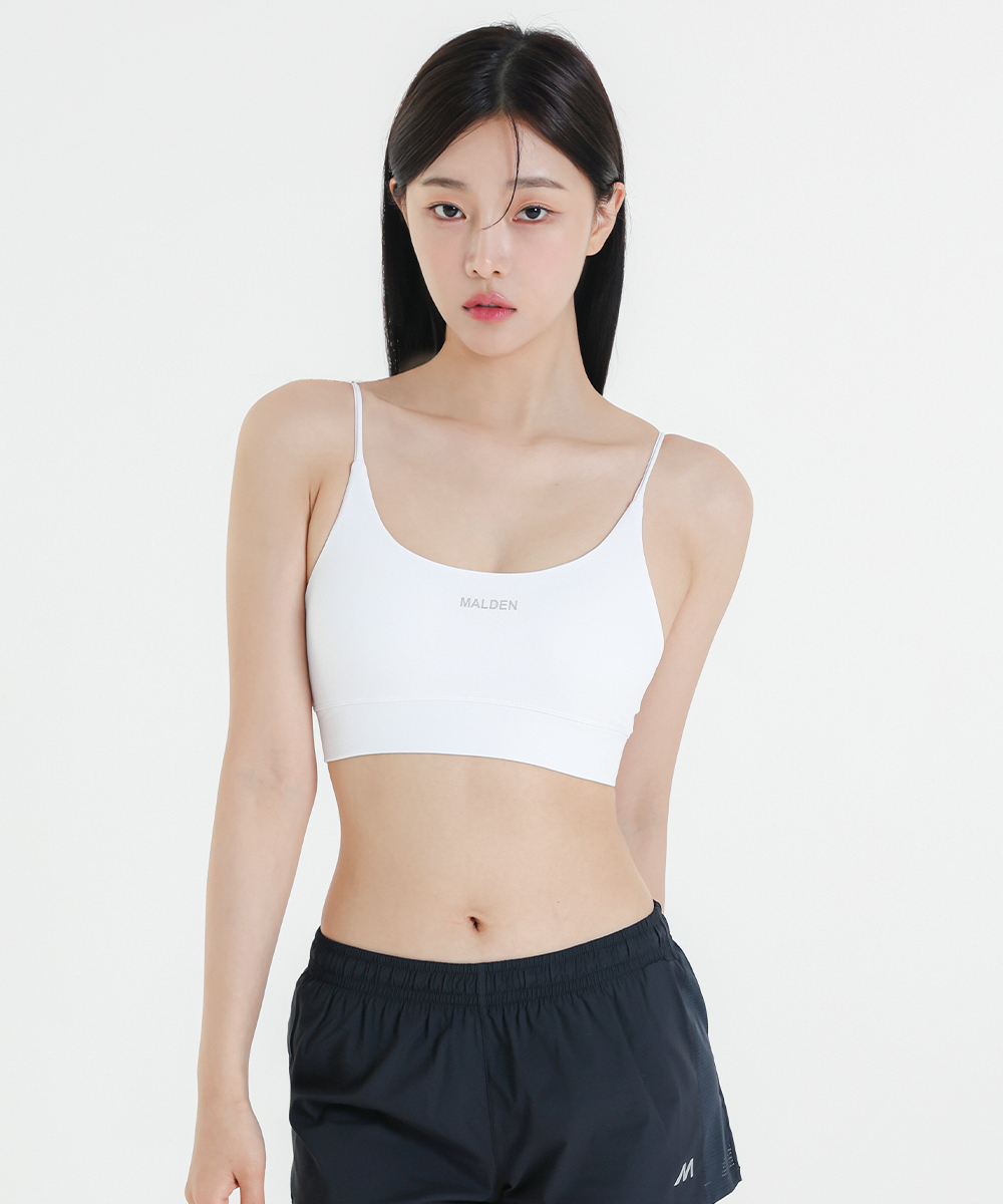 【SPORTY&RICH】Health Active Bra Sporty & Rich ウィメンズ スポーツブラ | SSENSE 日本