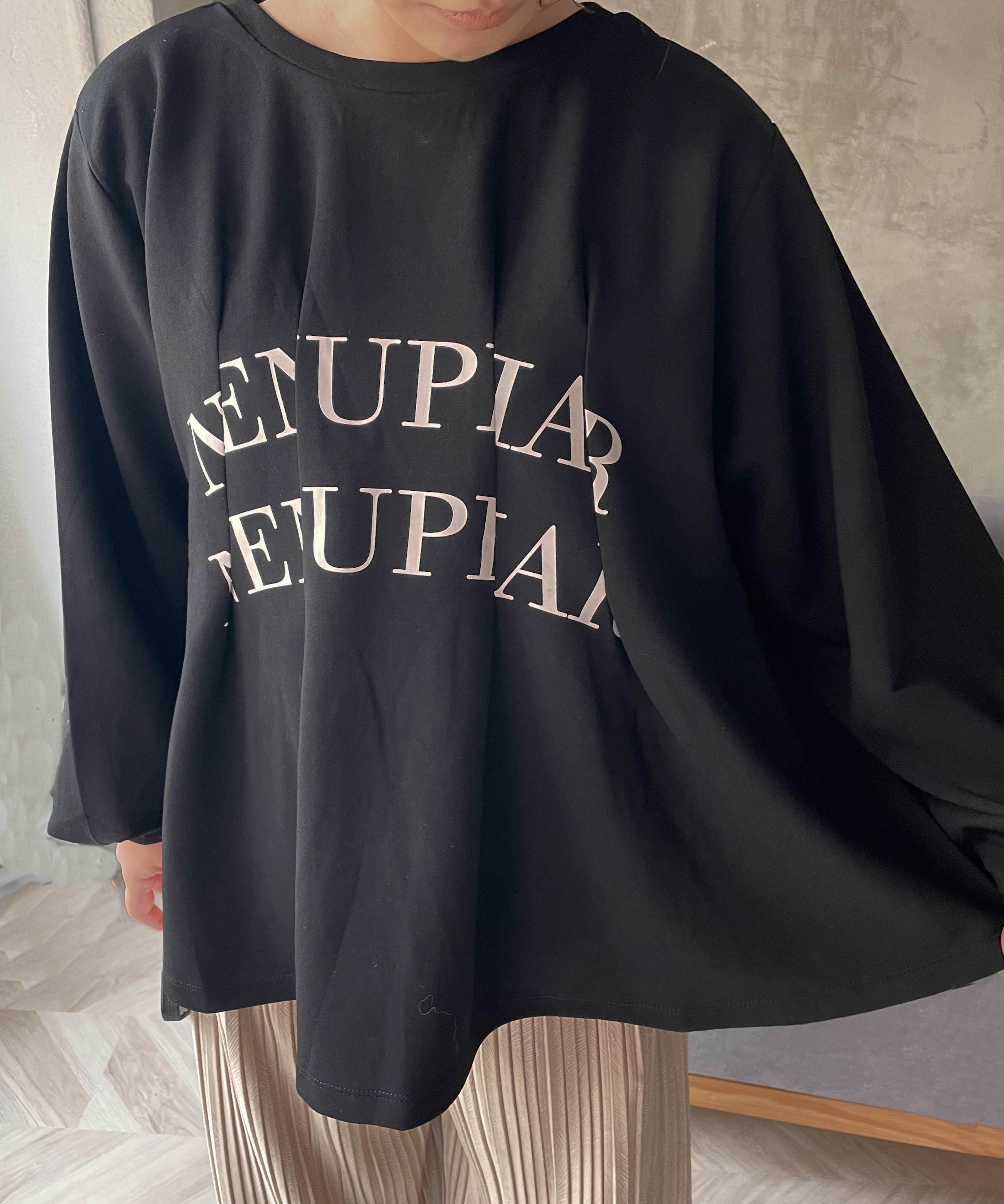 サイズ変更 トップ二重 前後2wayロゴタックカットトップス≪洗濯機で洗える