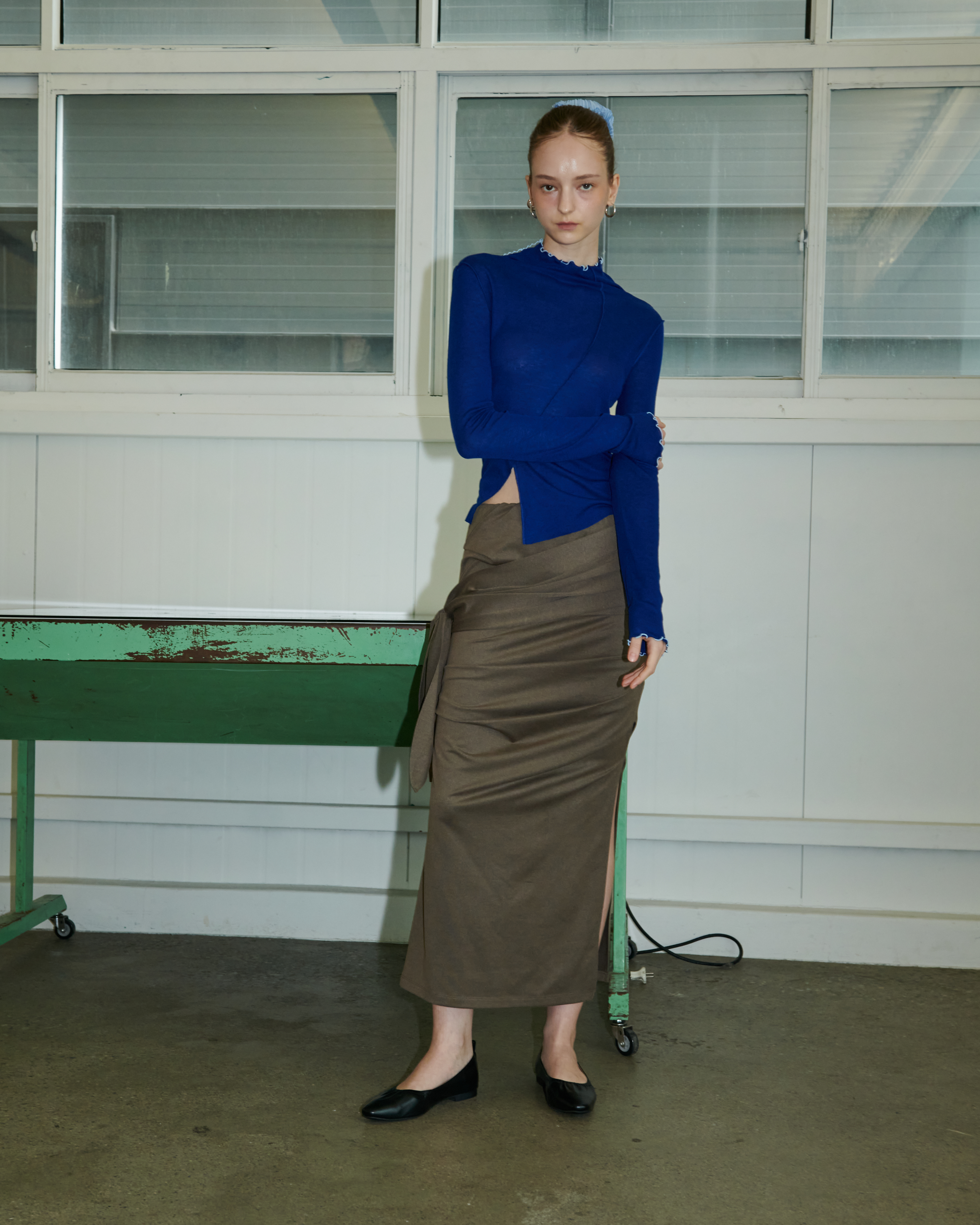 DRAPERY RIBBON TIE SKIRT_BROWN | ファッション通販サイト NUGU
