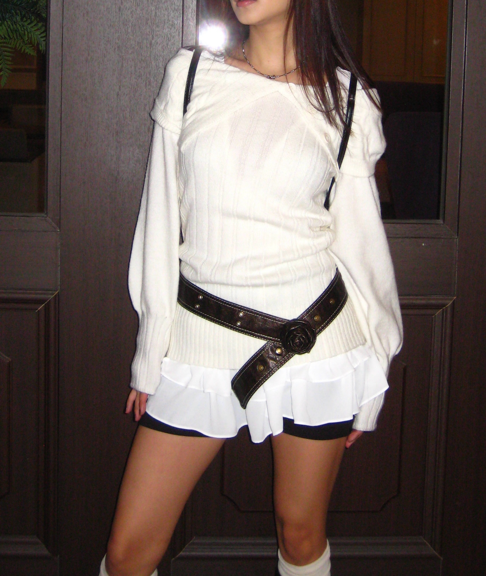 ボタン付き オフショルダー ニット | ファッション通販サイト NUGU