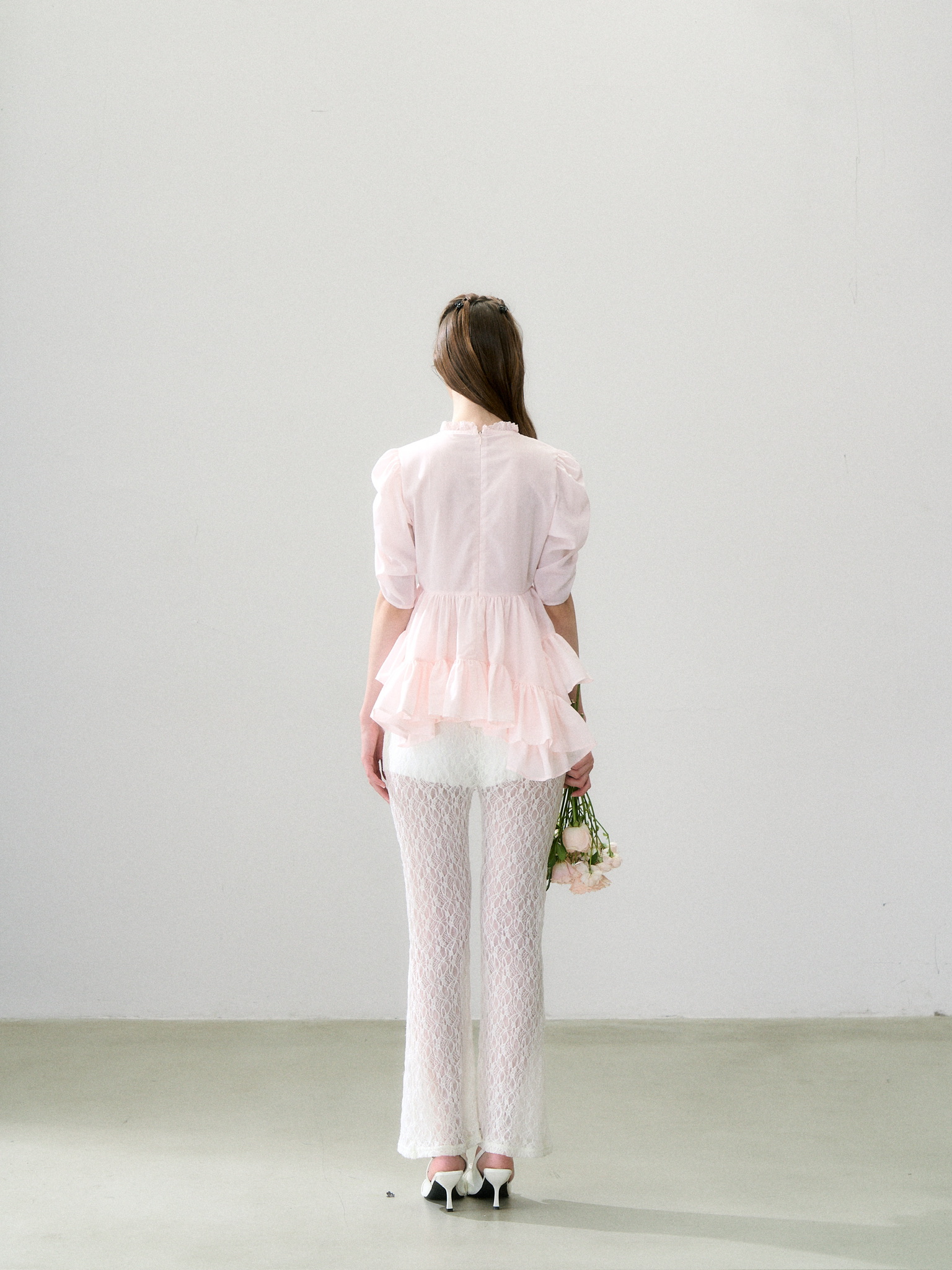 Twist Flare Pintuck Blouse | ファッション通販サイト NUGU