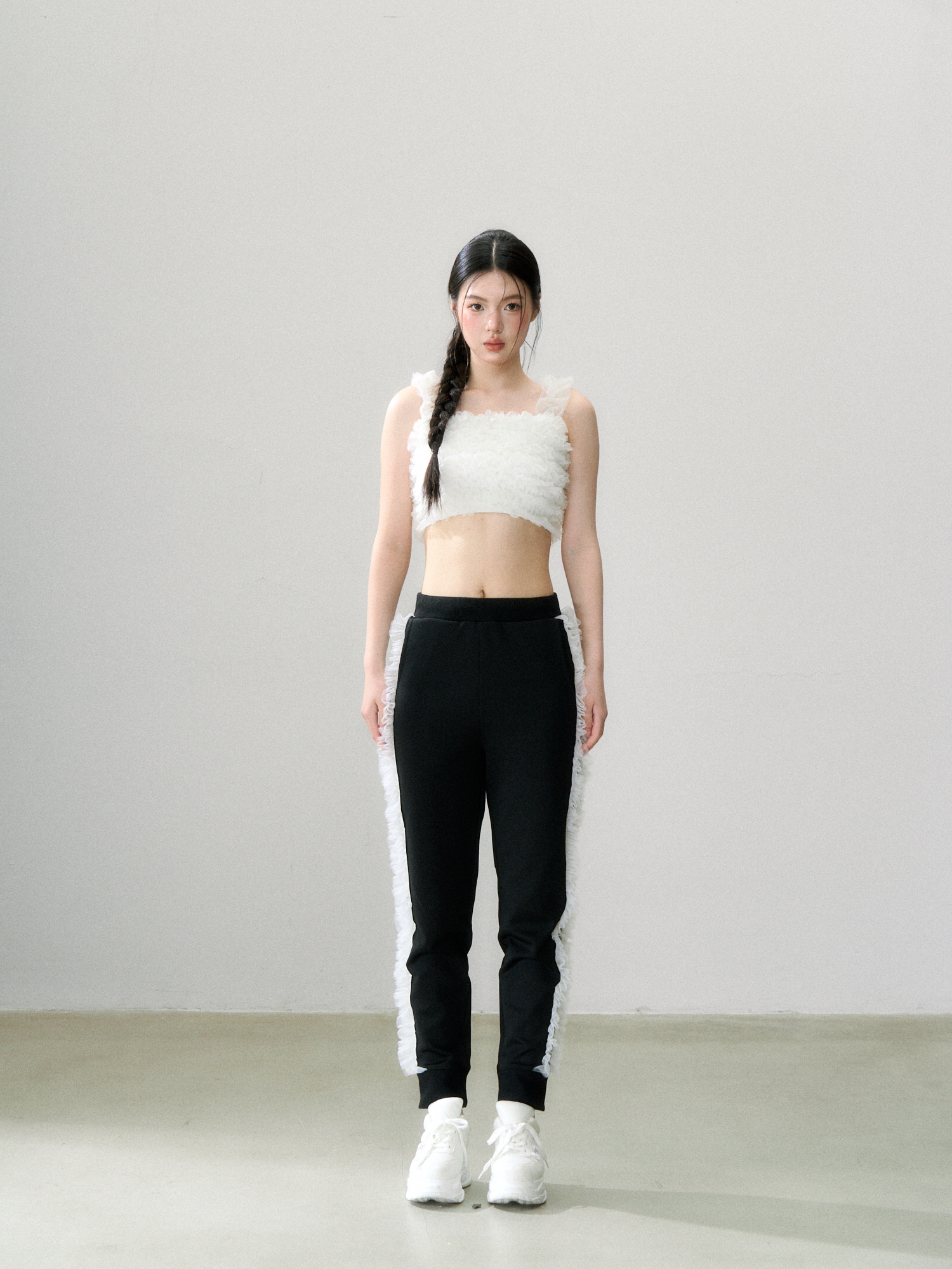 新品未使用　Treat Girl's tulle frill jersey Treat Girl's tulle frill jersey pants | ファッション通販