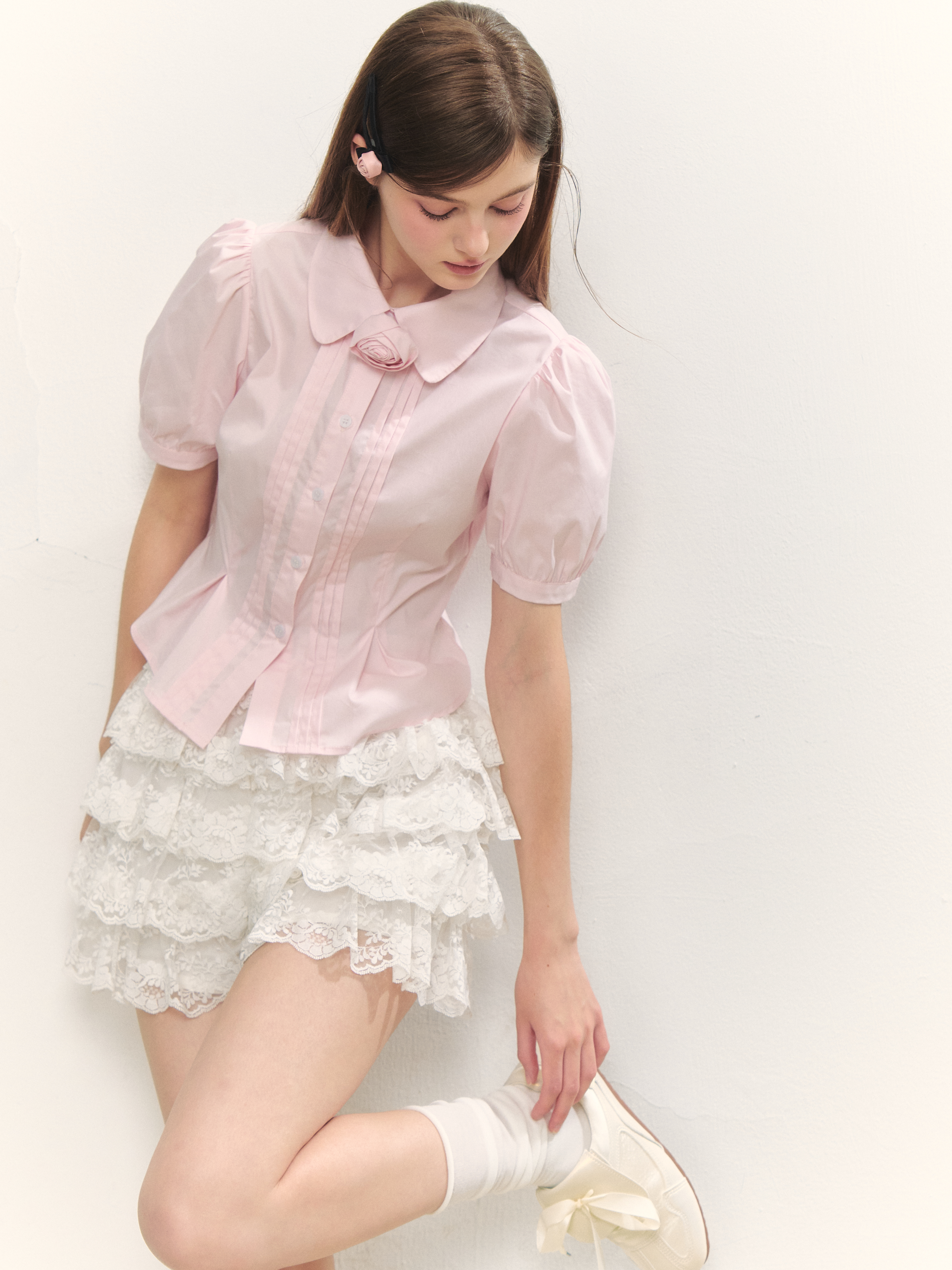 Rose accent shirt blouse | ファッション通販サイト NUGU