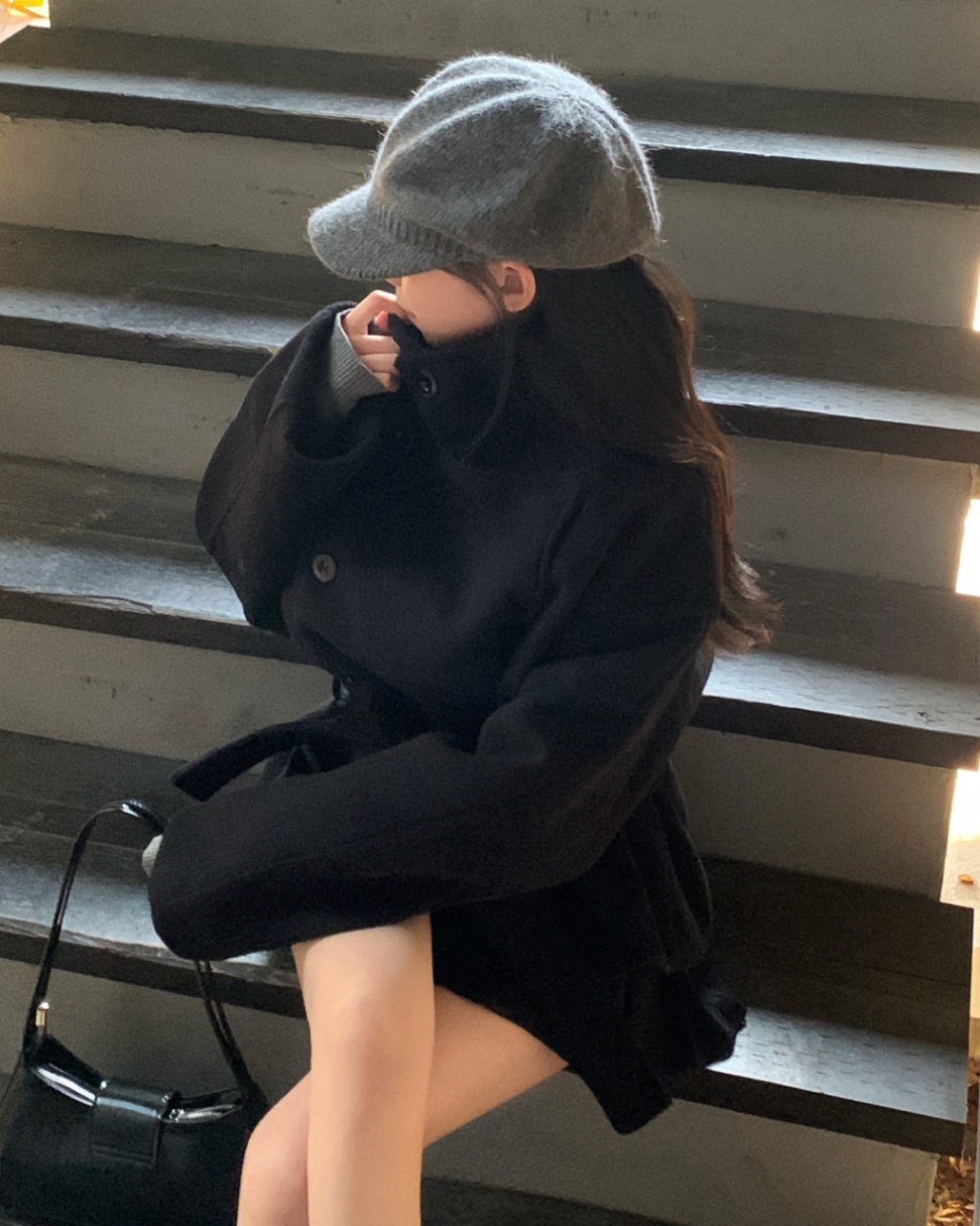 新品未使用タグ付　WILLSELECTION リボンショートコート　サイズＭ　黒 LIZLISA ビジューリボンショートフードコート ブラック ファッション