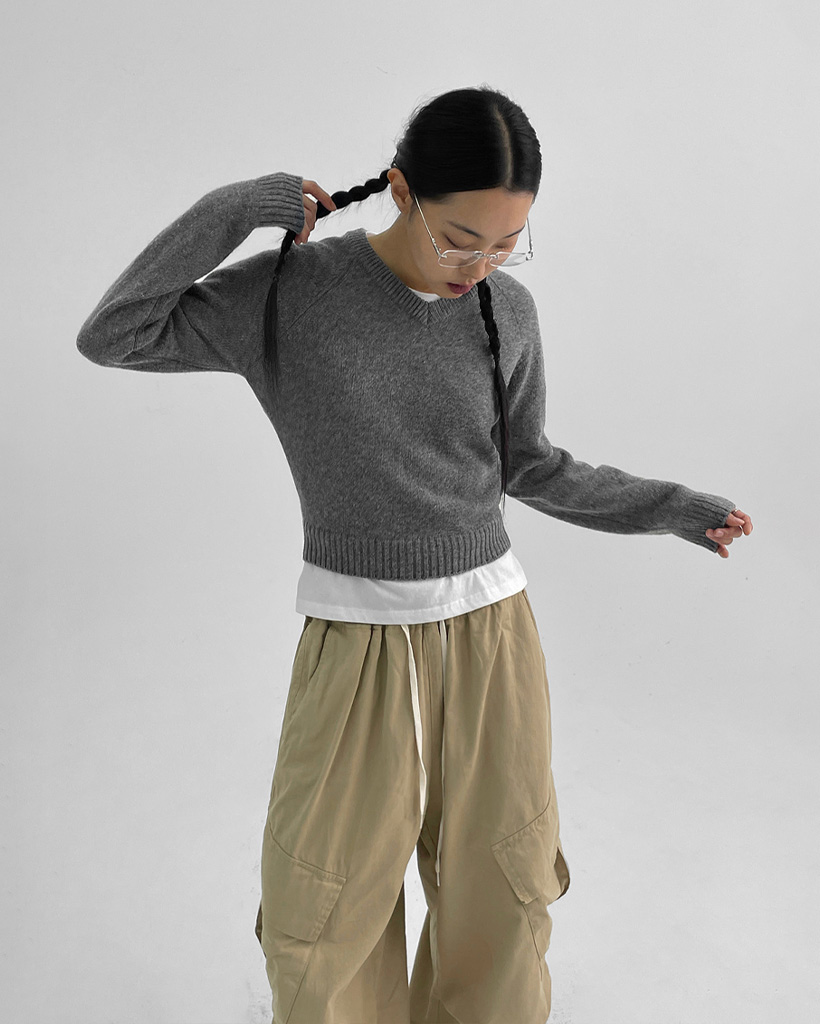 ORIGINAL] Vネックニット (ウール50％) | ファッション通販サイト NUGU