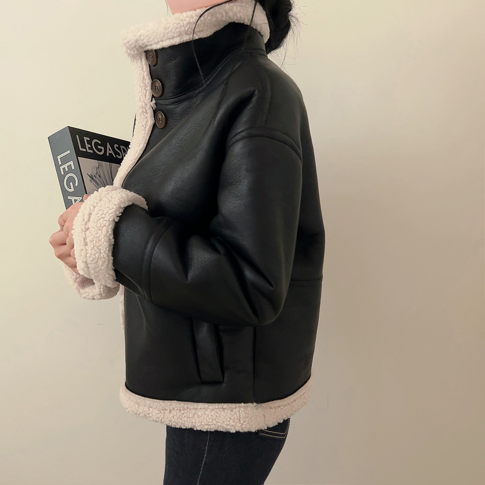 ハイネックカラーオーバーサイズPUレザームートンジャケット