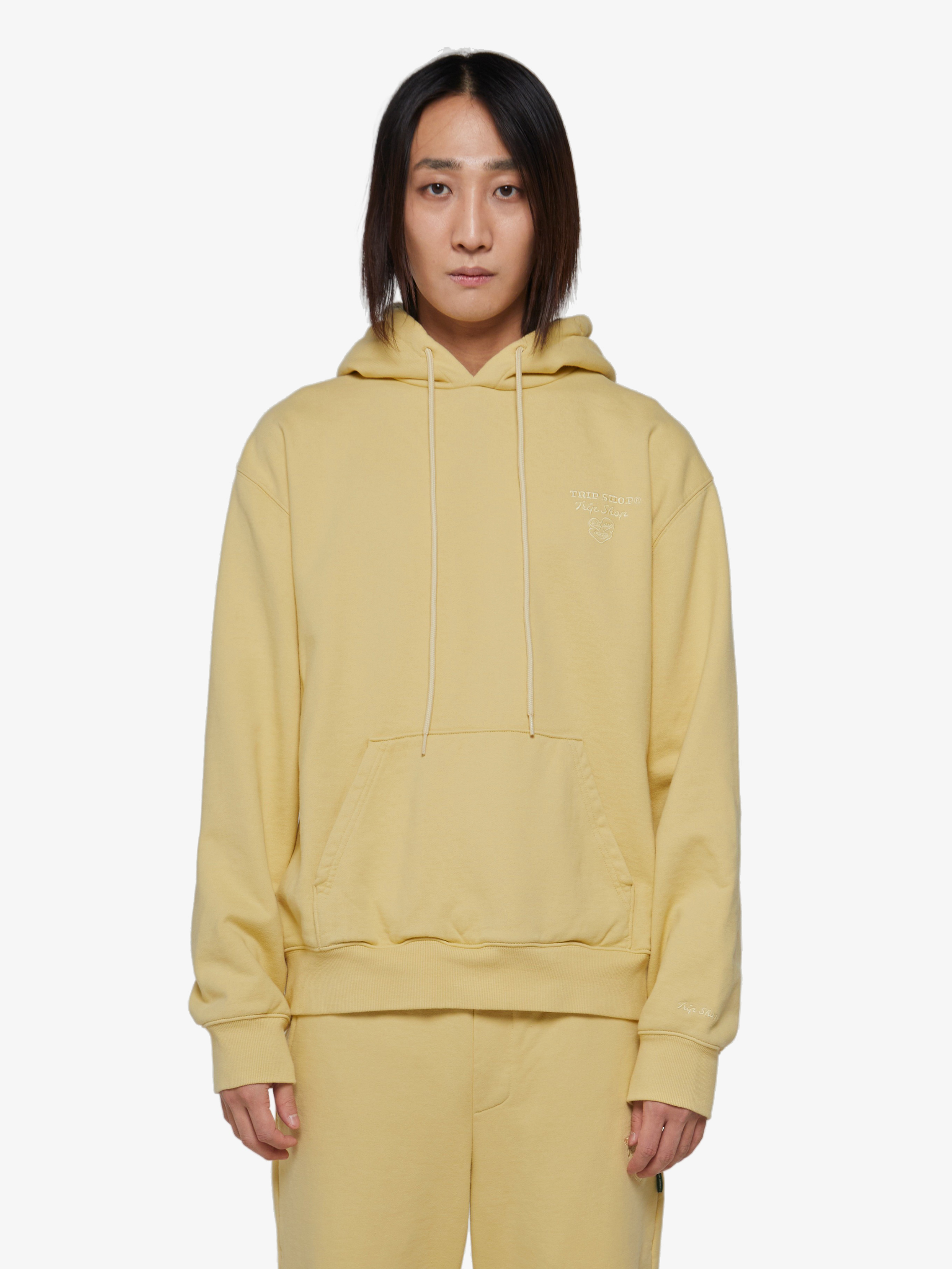 三角ロゴパーカー