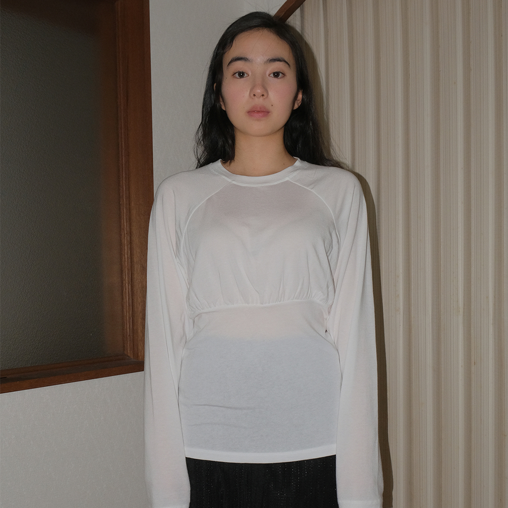 SLIM SHIRRING TEE DOVE