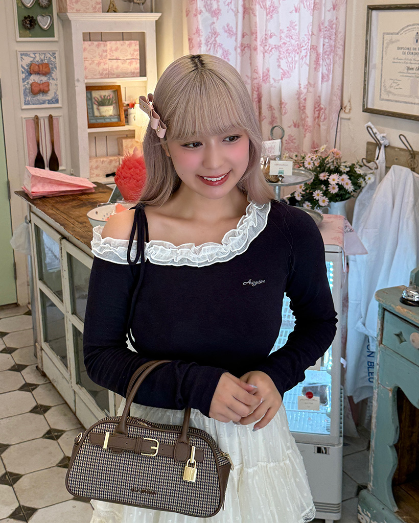 nyom LIVE TIME SALE | ファッション通販サイト NUGU