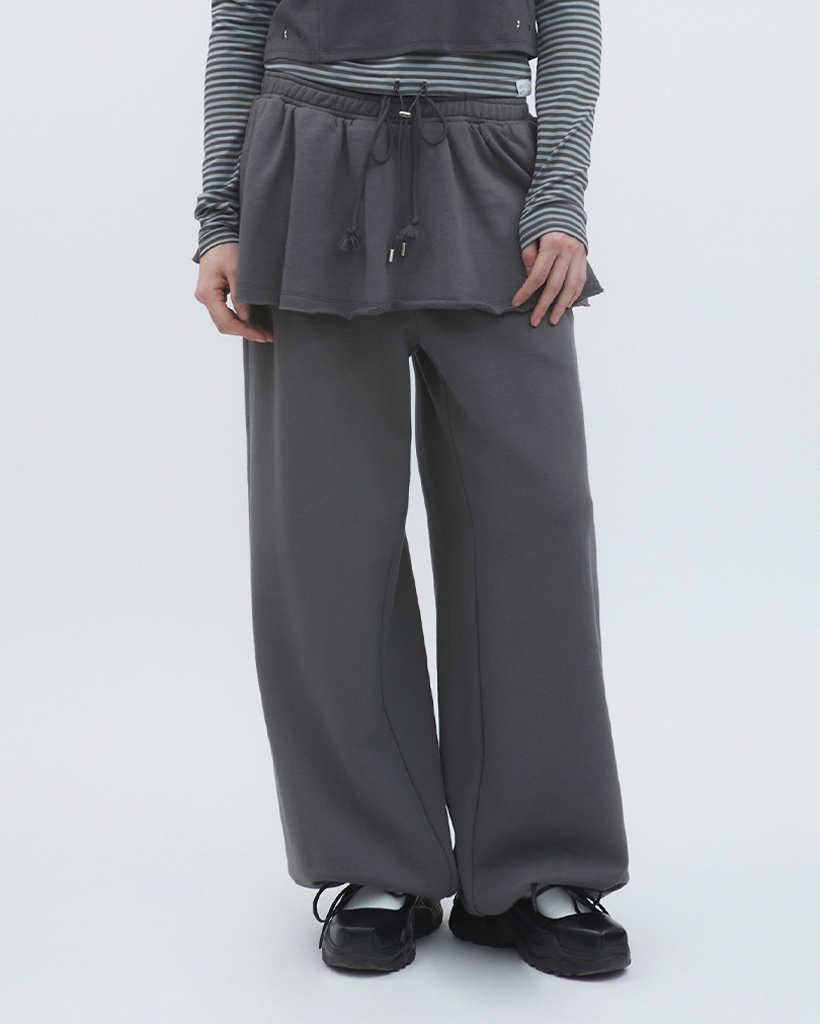 K-POPアイドル着用] DOUBLE WAIST SKIRT SWEATPANTS [CHARCOAL