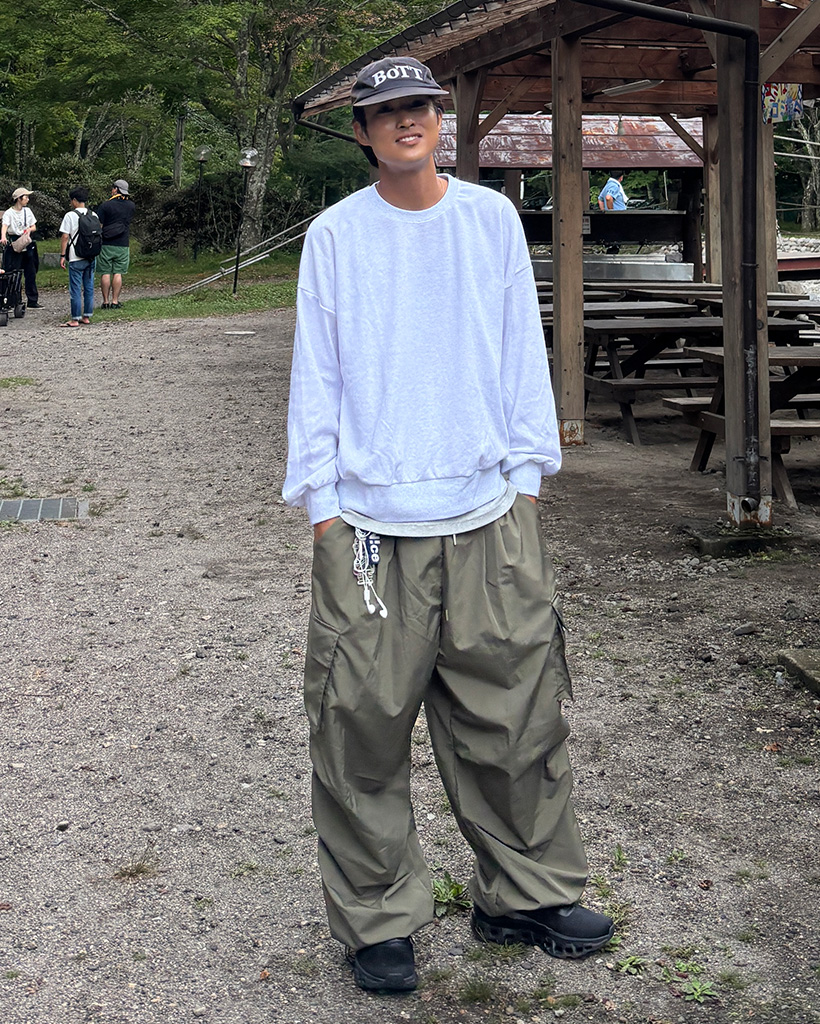 ユニセックス カーゴパンツ ラインパンツ ユニセックス）サイドタックカーゴパンツ | ファッション通販サイト NUGU