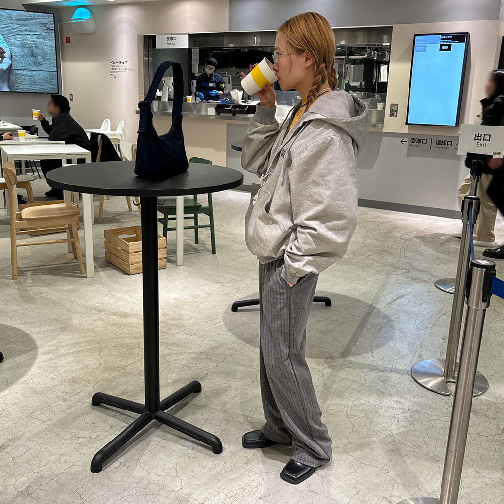 新品タグ付【CHANEL】2023-24CCボタンストライプワイドパンツ