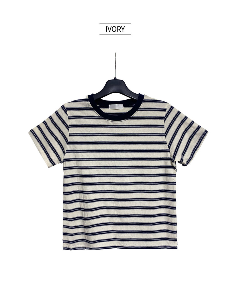 フミカウチダ　ボーダークロップドTシャツ フミカウチダ ボーダークロップドTシャツ