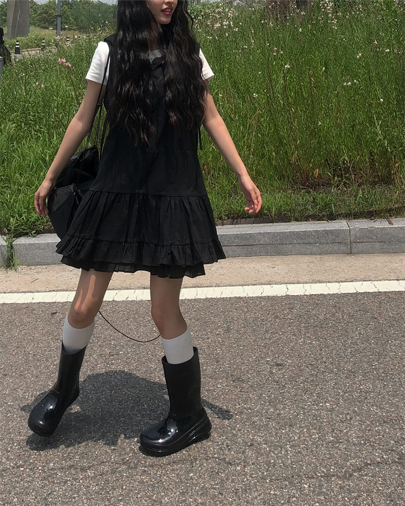 裾フリルフードミニノースリーブワンピース