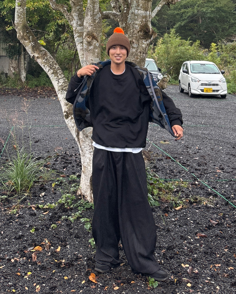 ウォッシュ無地オーバーサイズトレーナー | ファッション通販サイト NUGU