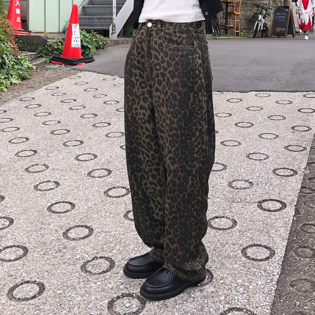 ユニークレオパードワイドパンツ | ファッション通販サイト NUGU