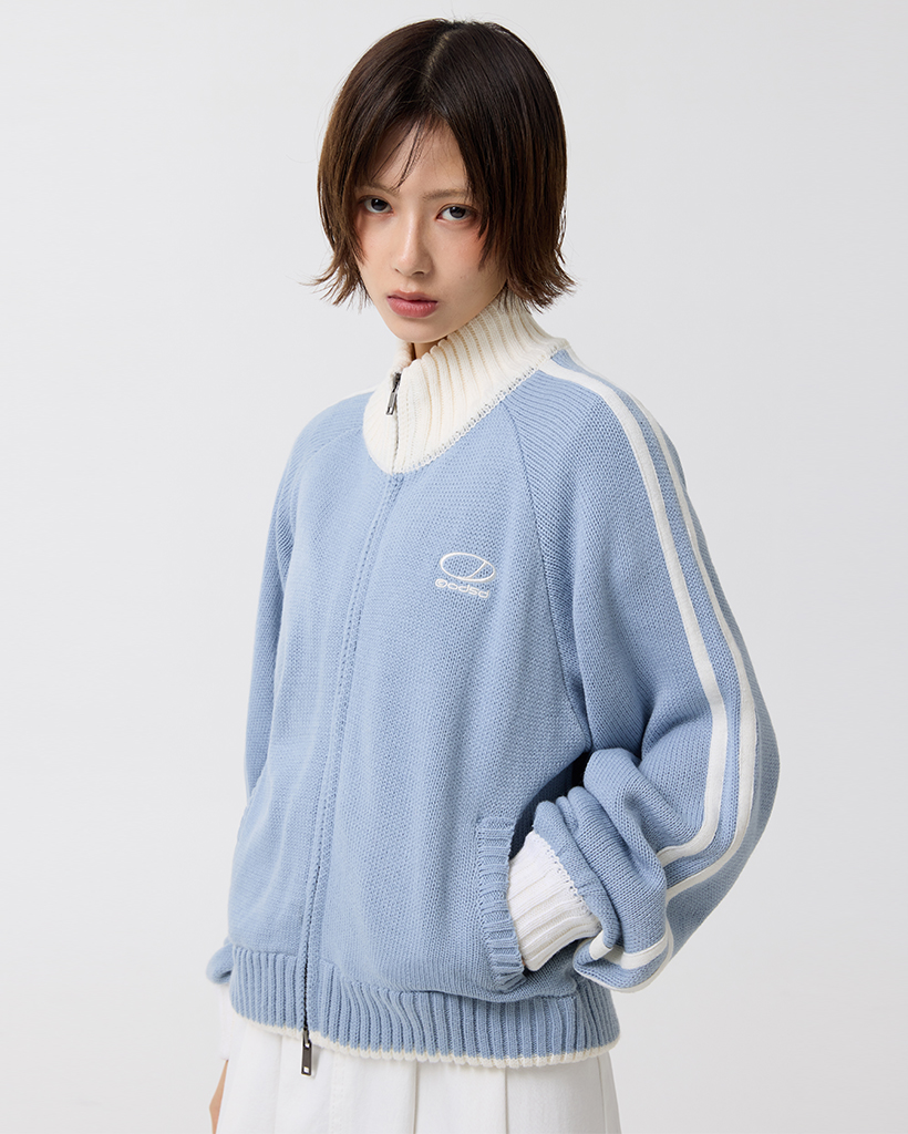 [K-POPアイドル着用] Sporty Track Semi Crop Knit Zip-Up - SKY BLUE