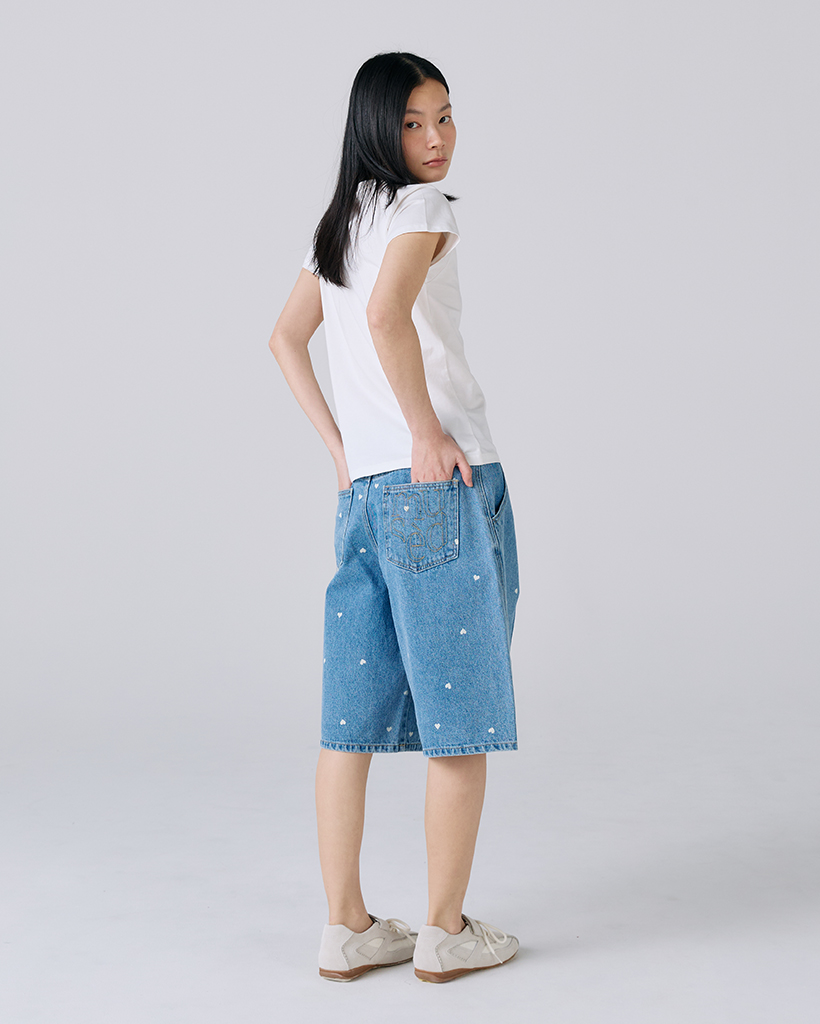 【Mused】 Heart Bleach Jeans - Blue 뮤제드