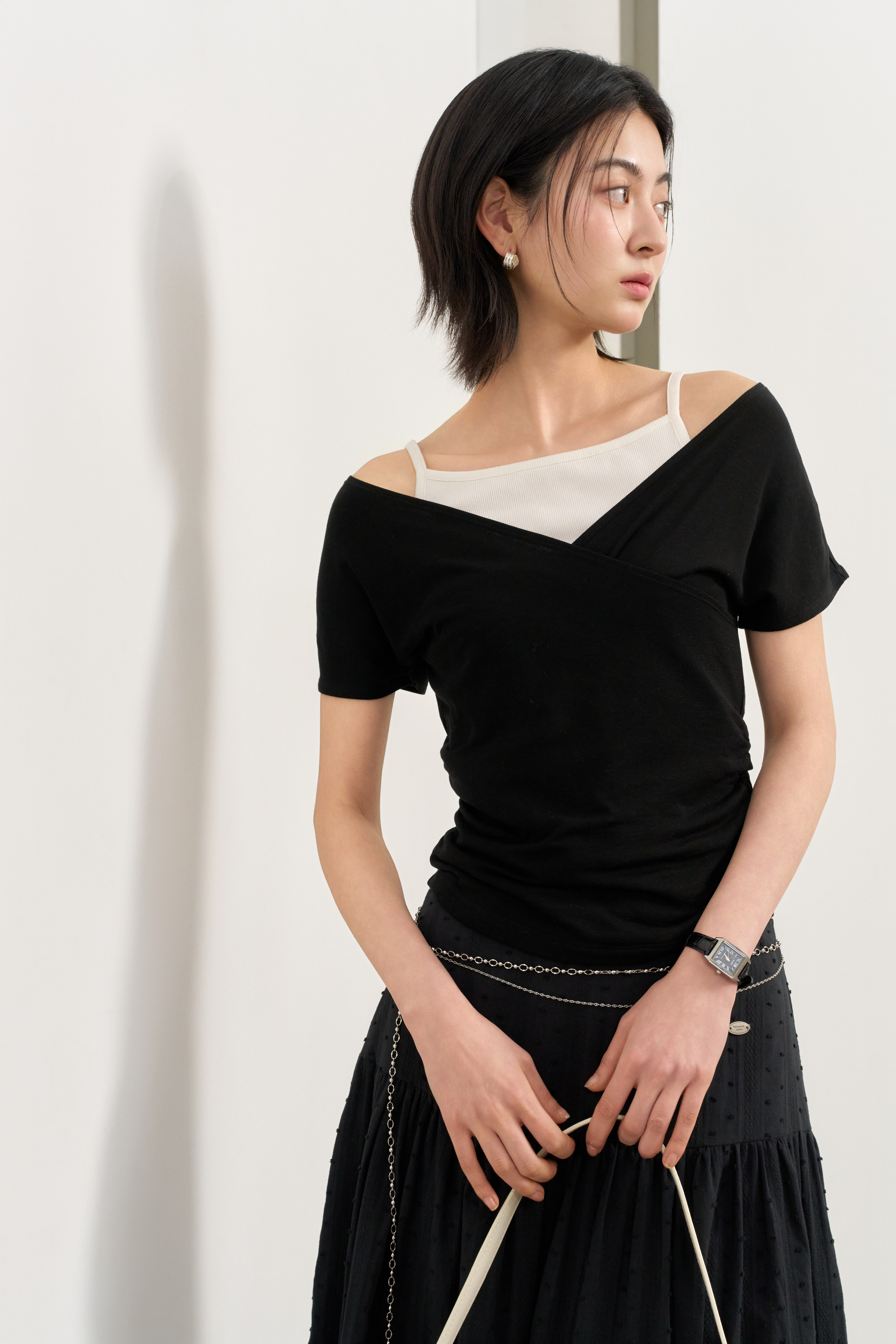 アセテートVネックシャーリング半袖Tシャツ_3color