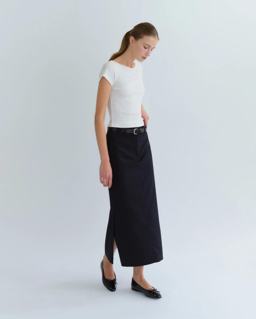 250411_0307_26_skirt_04.jpg