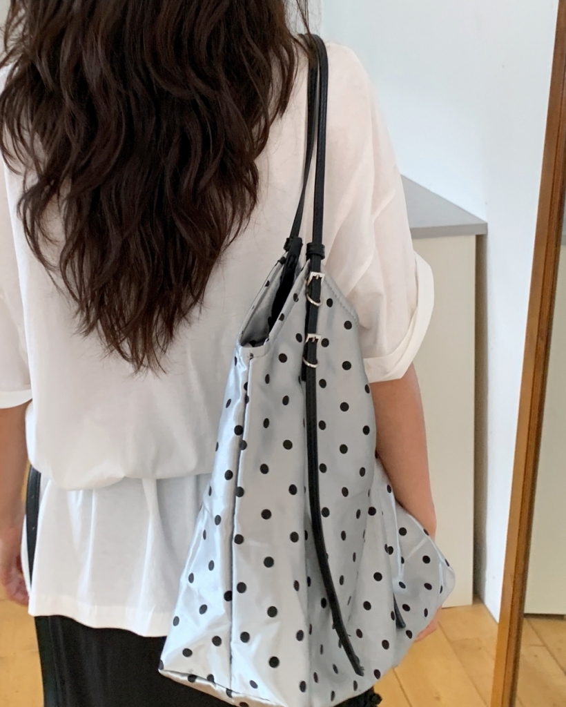 サテンヴィンテージドットショルダーバッグ | ファッション通販サイト NUGU