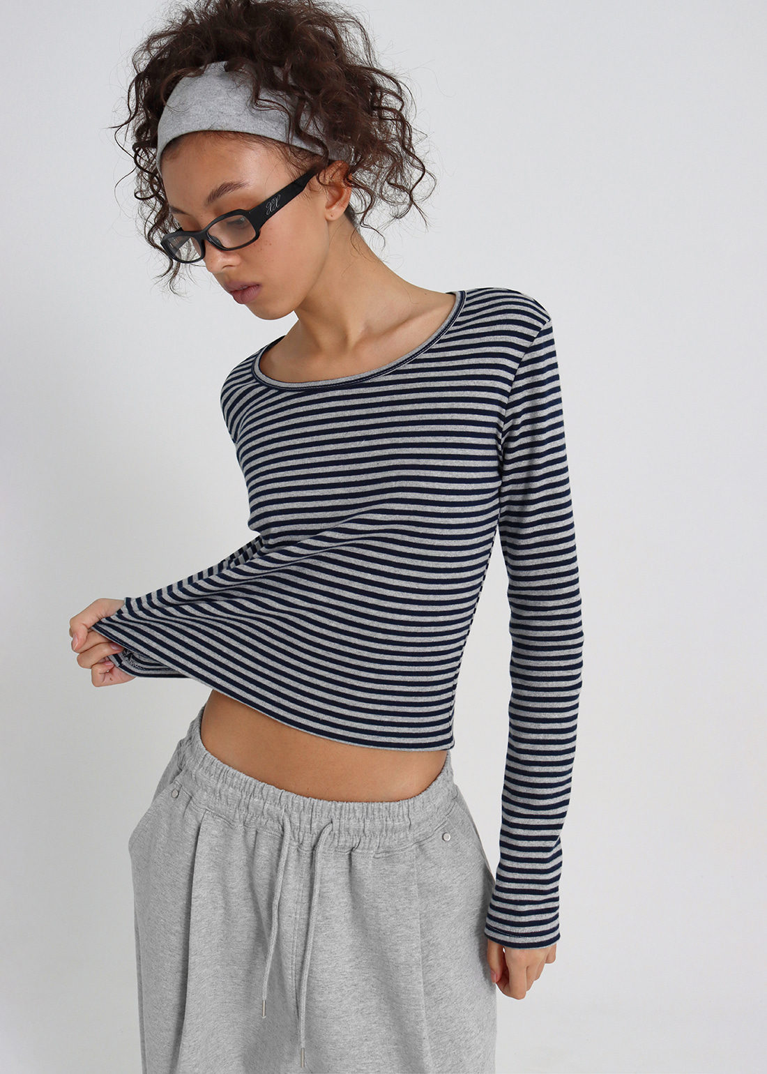 mindseeker 黒白ストライプ 長袖シャツ vertical_stripe_long_shirt_1.jpg