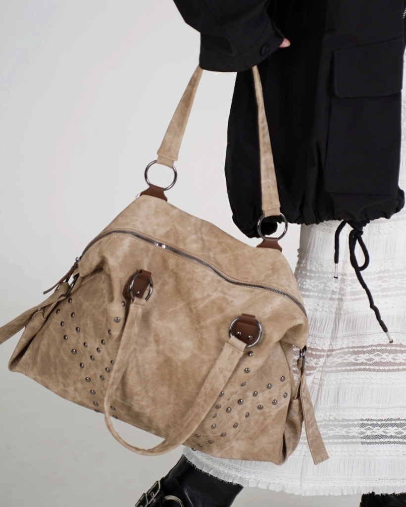 ヴィンテージスエードレザーショルダーバッグ | ファッション