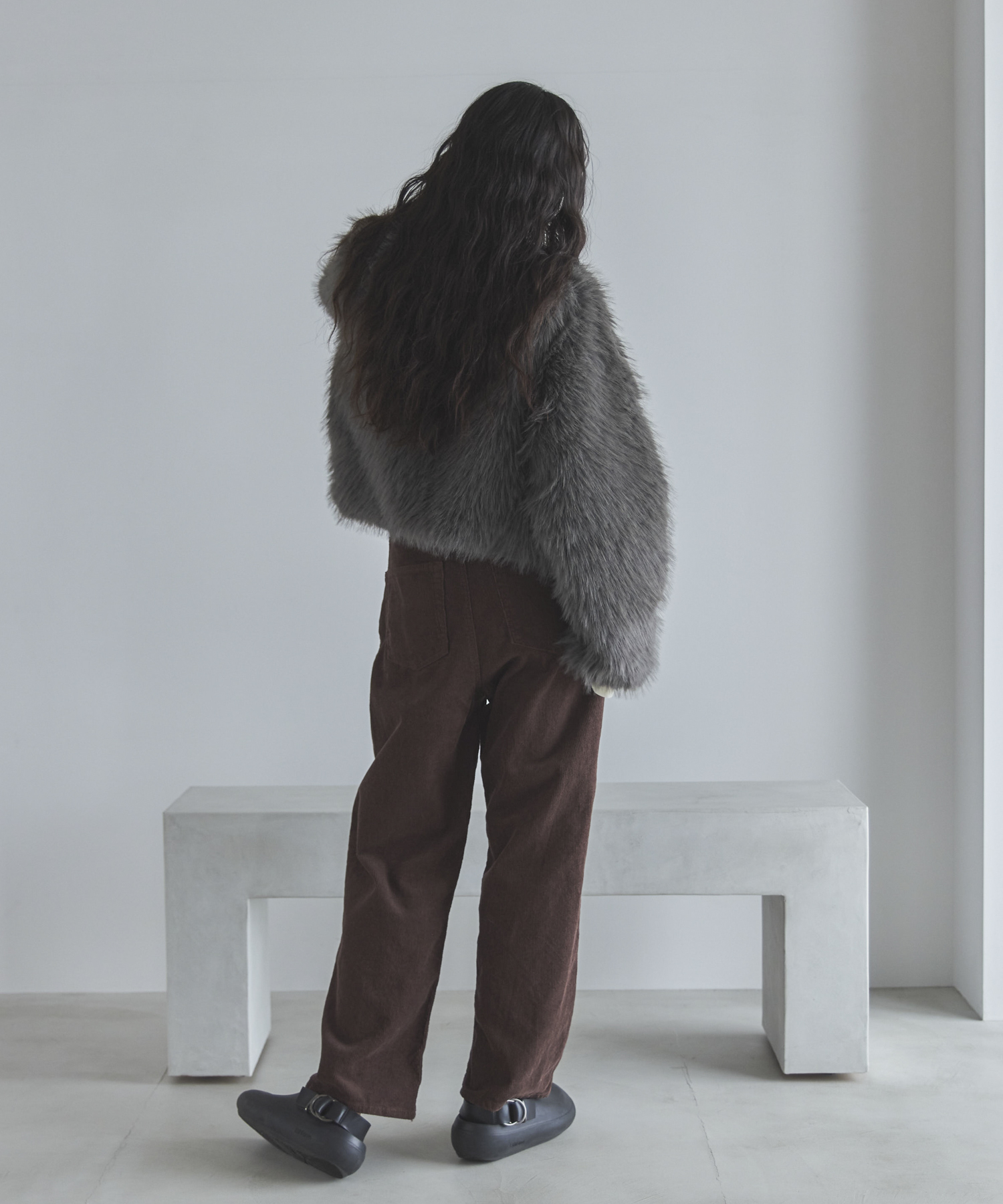 フェイクファーショートコート | ファッション通販サイト NUGU