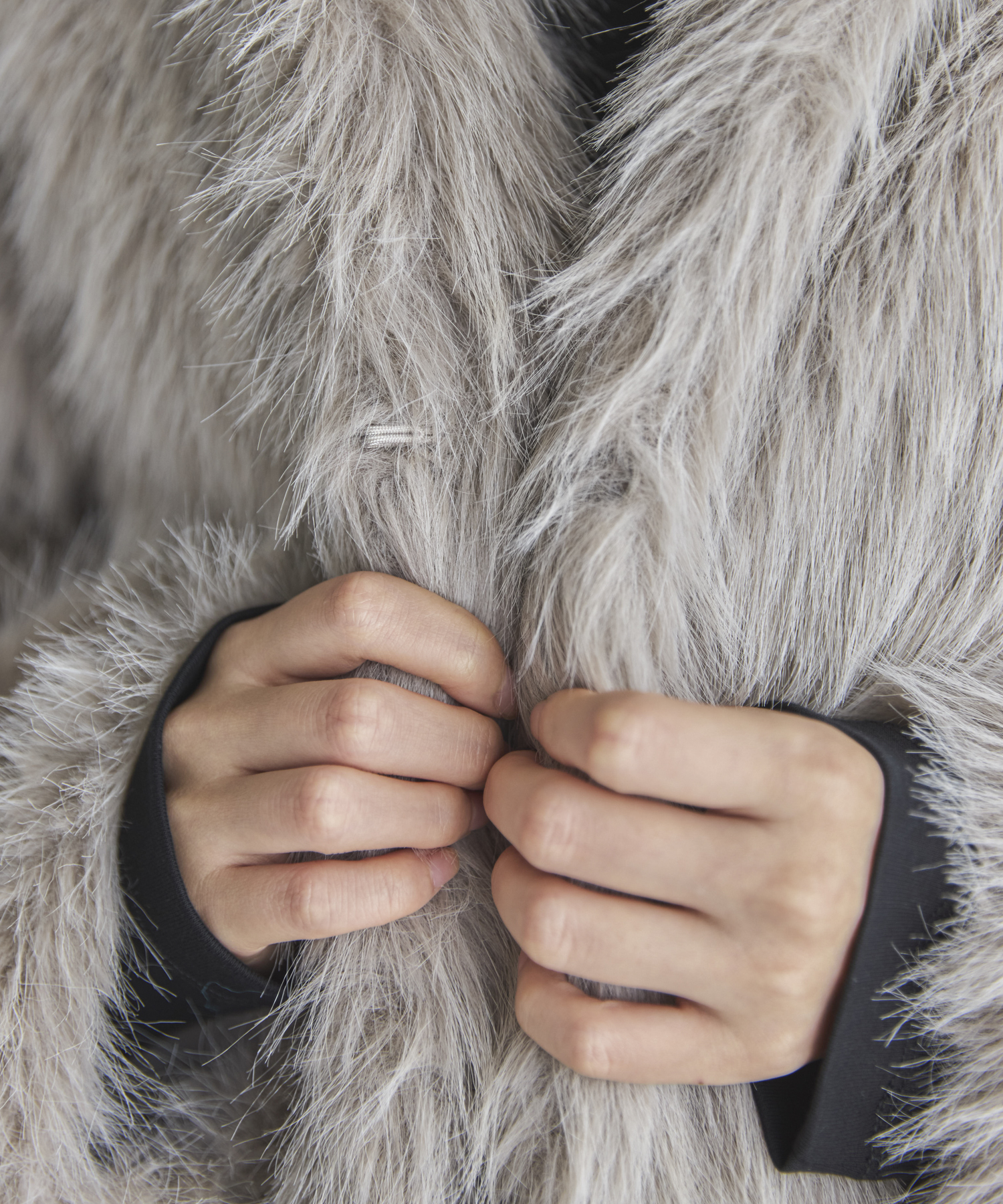 フェイクファーショートコート | ファッション通販サイト NUGU