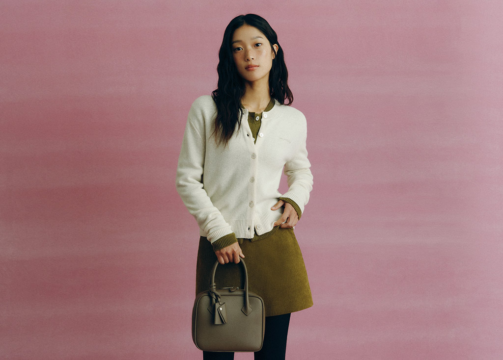 HOLIDAY COLLECTION
FOR YOUR EYES ONLY