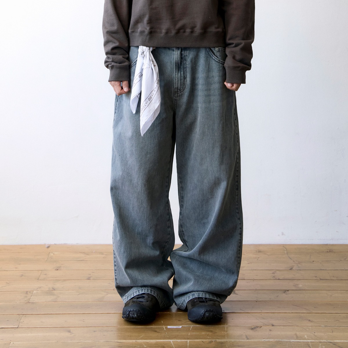 THE COLDEST MOMENT | ファッション通販サイト NUGU