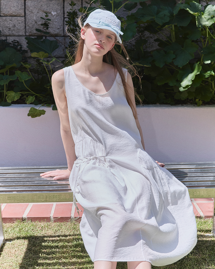 MARGARIN FINGERS ♥ FRILL EYELET PANTS /追跡付 한섬 EQL