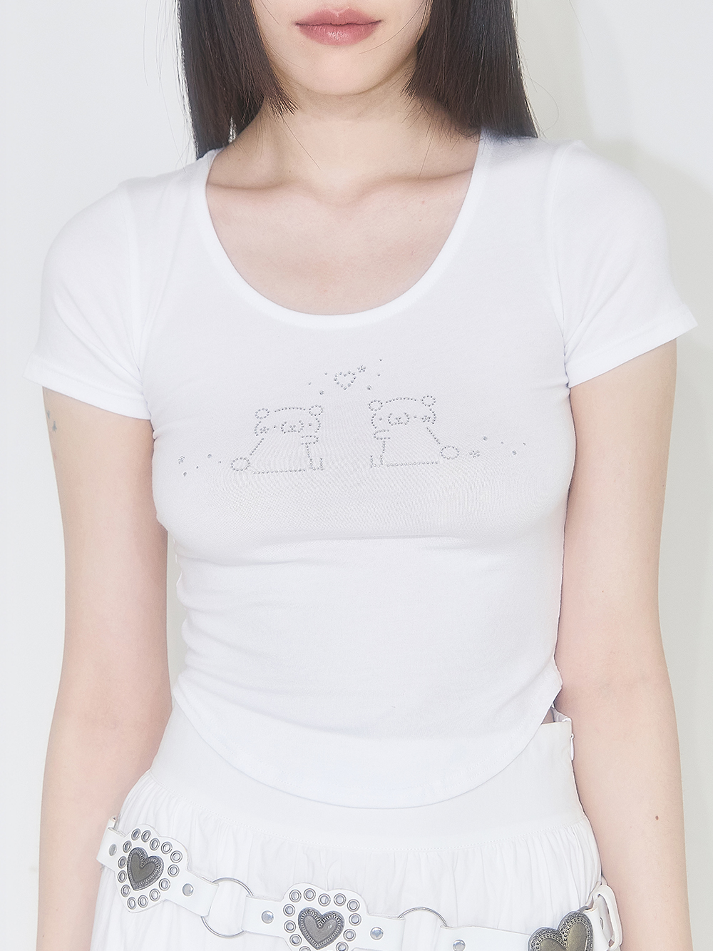 ★ILLIGO★ Kuma Hotfix Fitted T-Shirt 3color Kuma Hotfix Fitted T-Shirt White | ファッション通販サイト NUGU