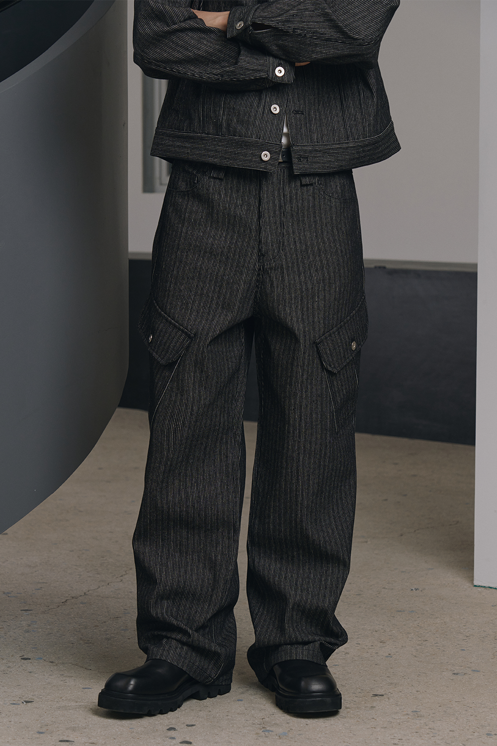 Stripe corduroy cargo pants(Black)