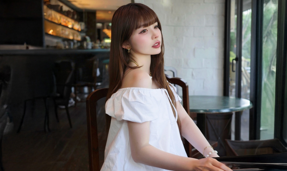 NEW COLLECTION