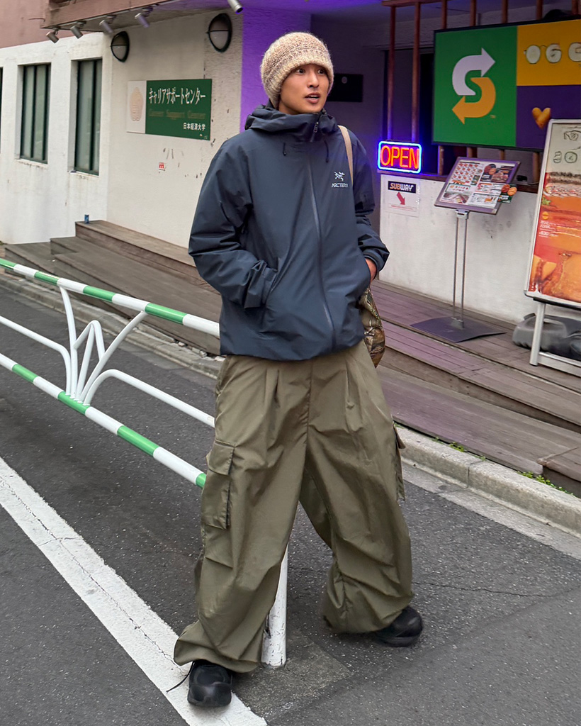 （ユニセックス）サイドタックカーゴパンツ