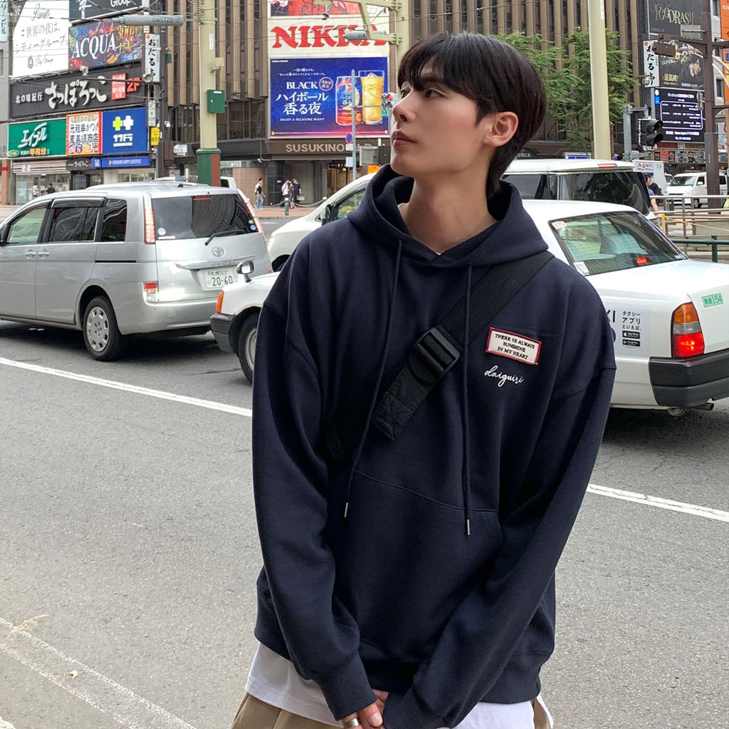 スクエアステッチフードパーカー | ファッション通販サイト NUGU