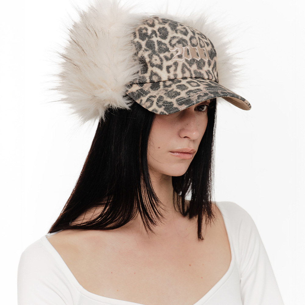 2000 FUR EARFLAP CAP (LEOPARD)