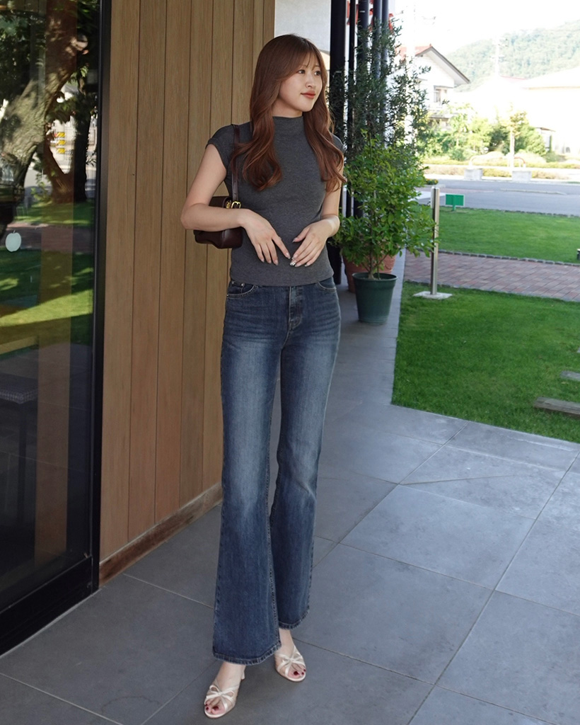 ブーツカットデニムパンツ | ファッション通販サイト NUGU