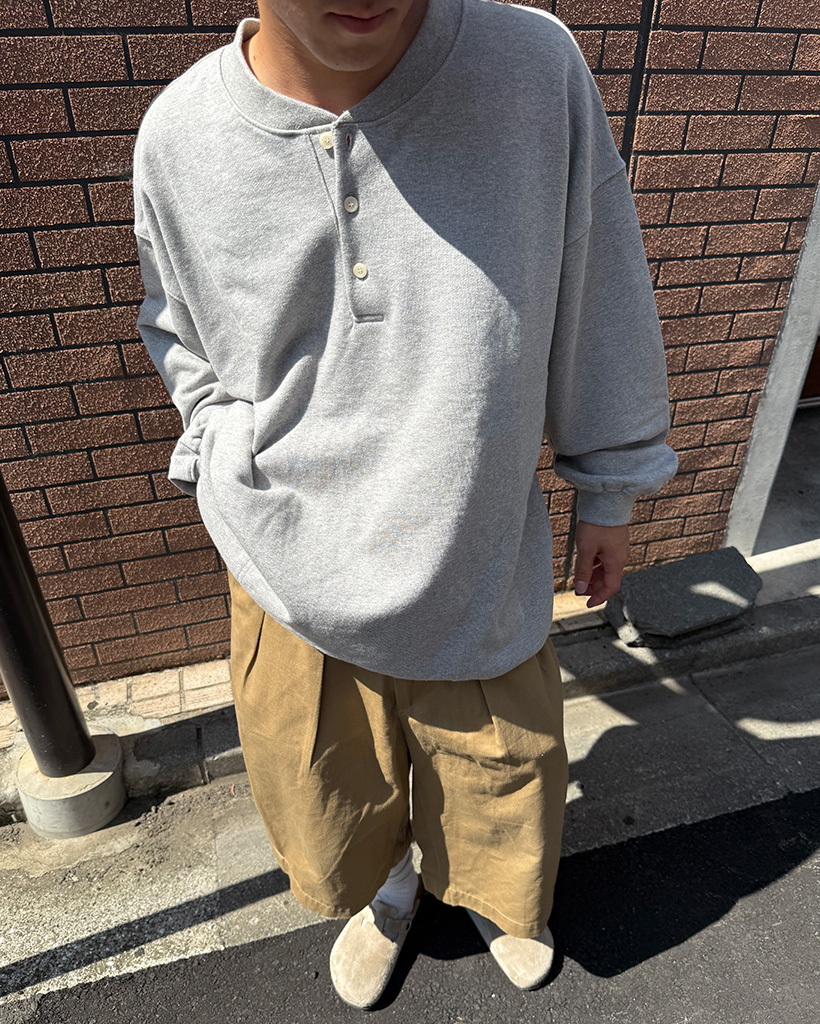 値下げ‼︎jonnlynxヘンリーネック スウェット ヘンリーネック