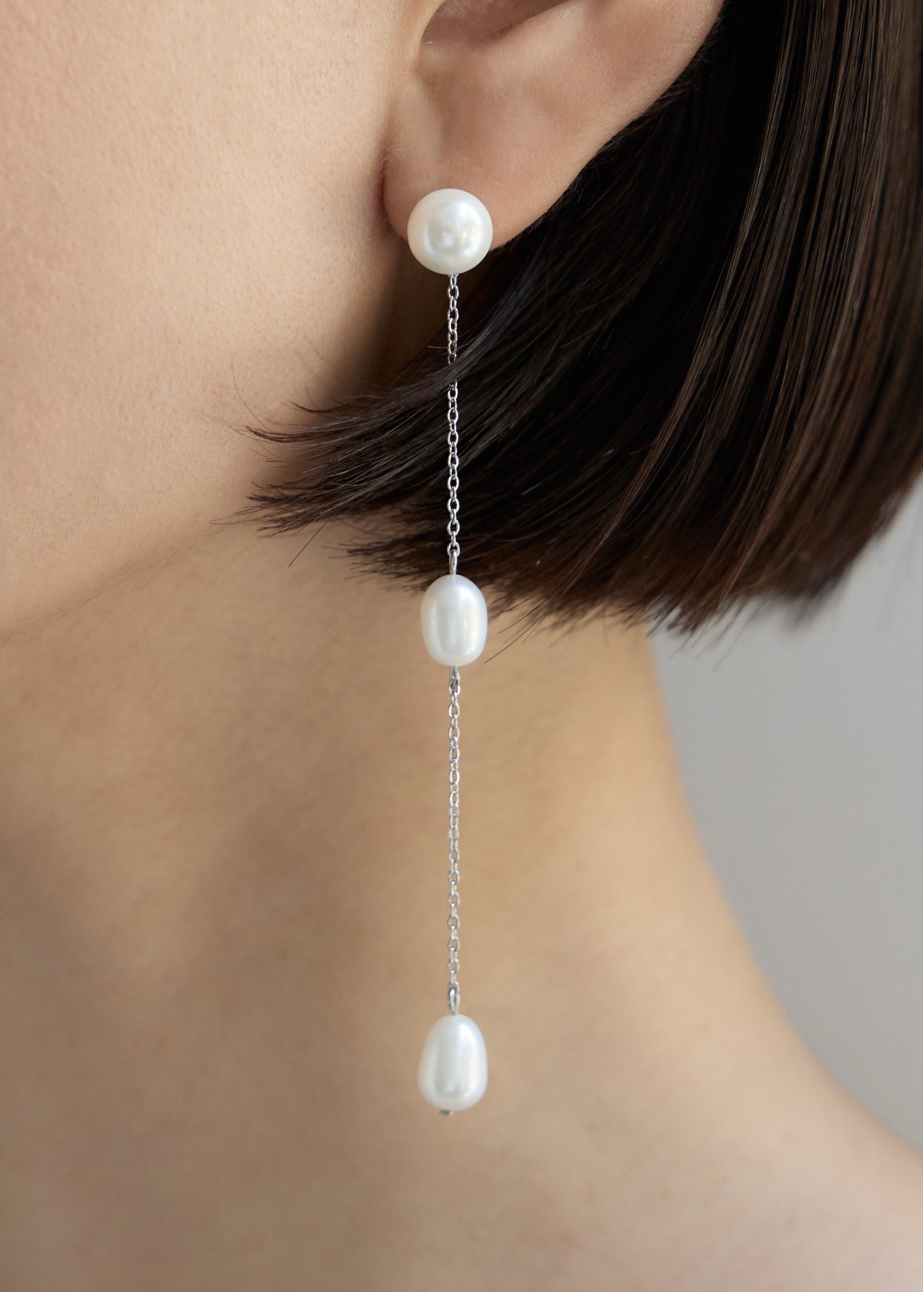 Grace Pearl Drop Earring