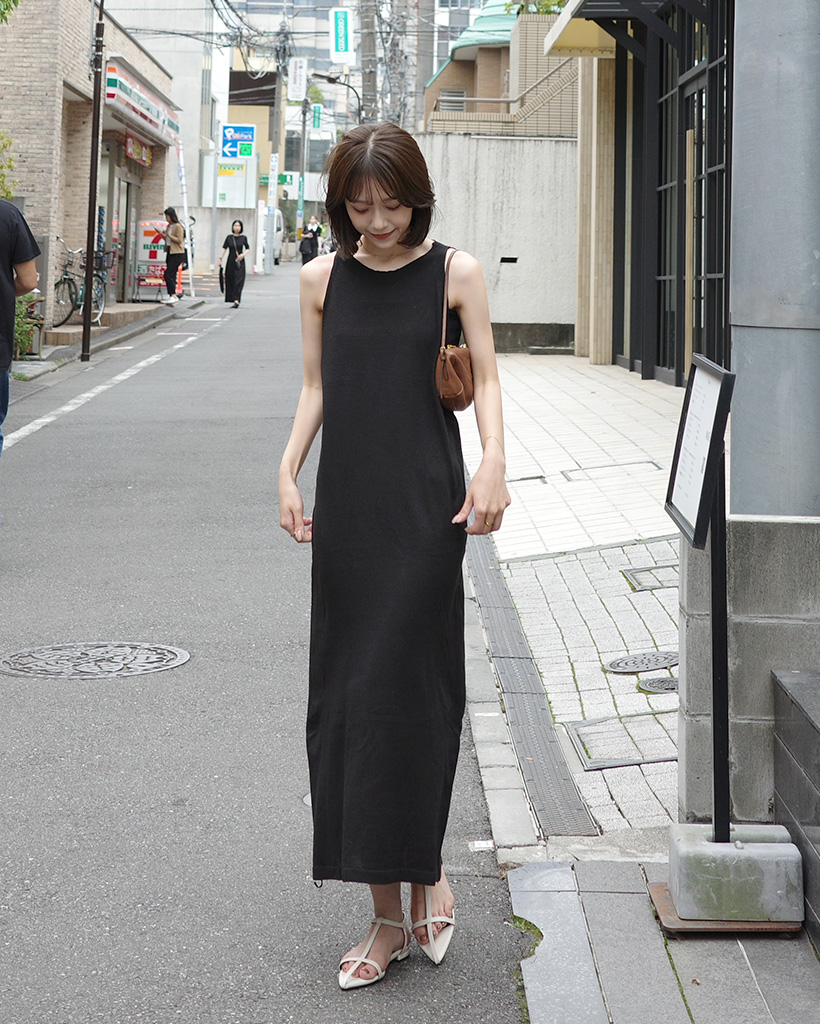 ★minagram★ 柄入りホルターネックロングワンピース Amazon.co.jp: [Hckspixm] ホルターネック ワンピース
