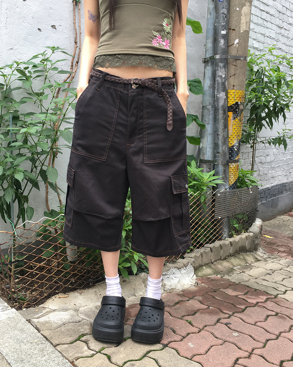 サイドバックルボタンウォッシュタック入りカーゴハーフパンツ
