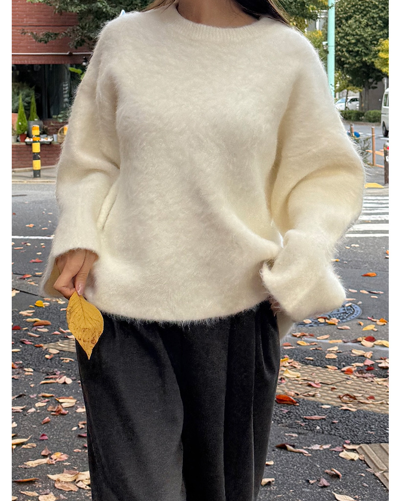 モヘアクルーネックニット | ファッション通販サイト NUGU