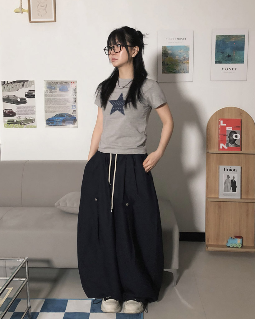 ドットスターステッチクロップド半袖Tシャツ | ファッション通販サイト